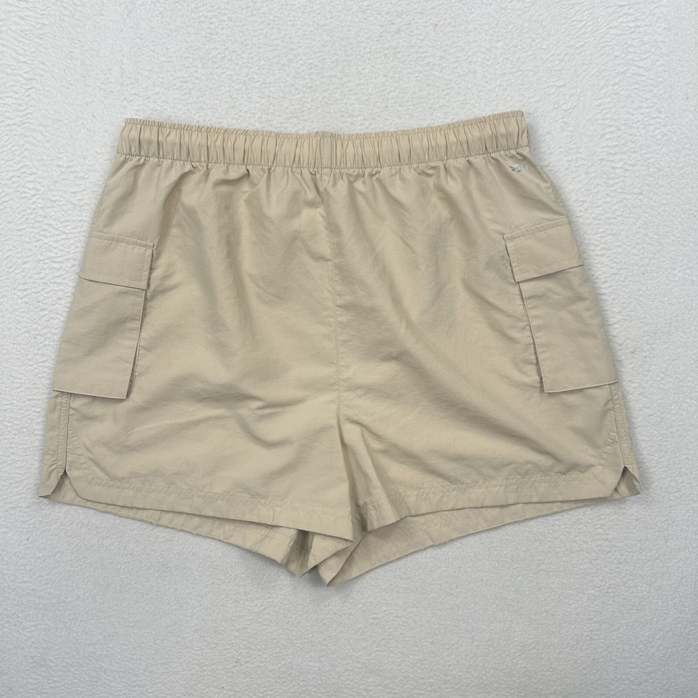 NWT - DSG Women's Woven Cargo Shorts - Tan/Beige - Size Large  - High Rise